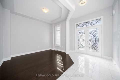Photo 7 at 145 Kincardine Street, Kleinburg, Vaughan