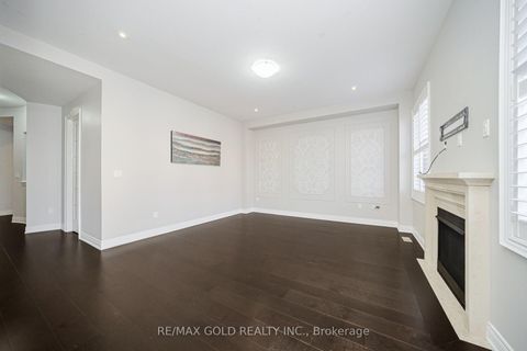 Photo 16 at 145 Kincardine Street, Kleinburg, Vaughan