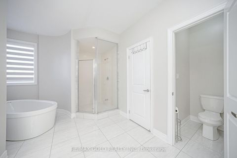 Photo 31 at 145 Kincardine Street, Kleinburg, Vaughan Photo 31 at 145 Kincardine Street, Kleinburg, Vaughan