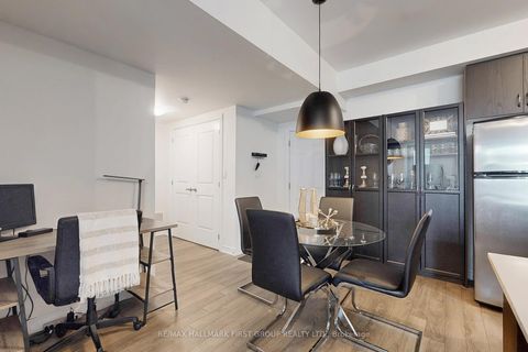 Photo 15 at 7 - 125 Kayla Crescent, Maple, Vaughan