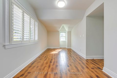 Photo 32 at 435 Maple Avenue, OO Old Oakville, Oakville