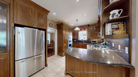 Photo 9 at 134 Hadrian Drive, Old Rexdale, Toronto