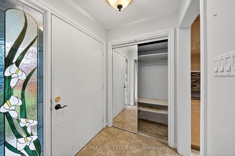 Photo 3 at 233 Rose Street, Wellington, Barrie