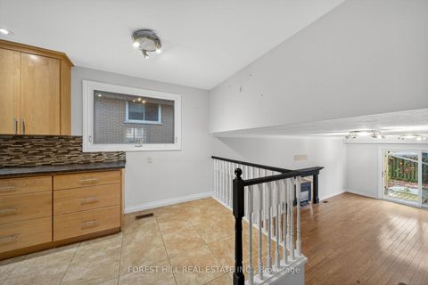 Photo 18 at 233 Rose Street, Wellington, Barrie