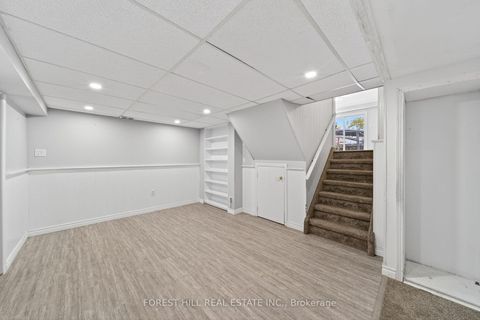 Photo 28 at 233 Rose Street, Wellington, Barrie