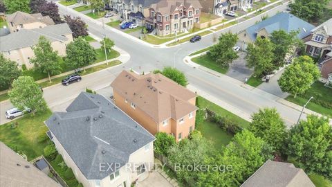 Photo 26 at 1 Vitlor Drive, Oak Ridges, Richmond Hill Photo 26 at 1 Vitlor Drive, Oak Ridges, Richmond Hill