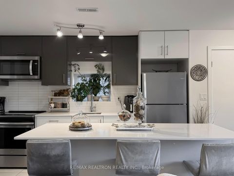 Photo 18 at 108 - 180 Fairview Mal Drive, Don Valley Village, Toronto