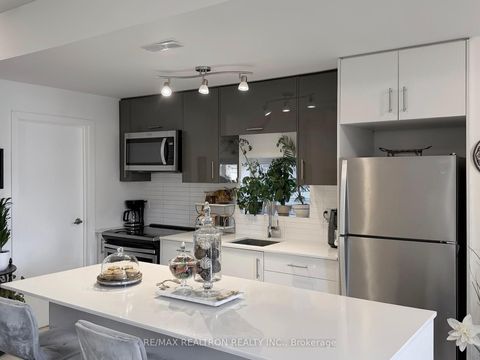 Photo 19 at 108 - 180 Fairview Mal Drive, Don Valley Village, Toronto