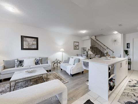 Photo 20 at 108 - 180 Fairview Mal Drive, Don Valley Village, Toronto