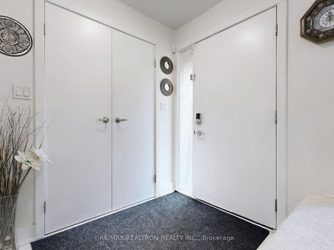 Photo 23 at 108 - 180 Fairview Mal Drive, Don Valley Village, Toronto