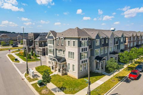 Photo 3 at 3489 VERNON POWELL Drive, GO Glenorchy, Oakville