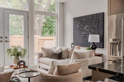 Photo 12 at 19 Devon Road, Danforth, Toronto Photo 12 at 19 Devon Road, Danforth, Toronto