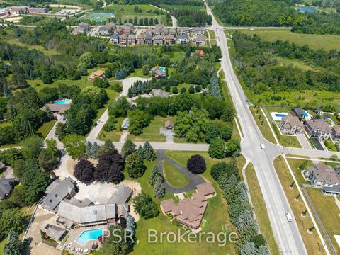 Photo 19 at 10 Kingscross Drive, King City, King