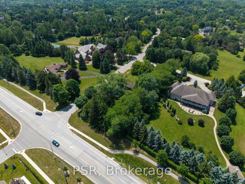 Photo 22 at 10 Kingscross Drive, King City, King