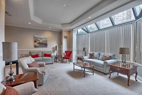 Photo 16 at 704 - 20 Baif Boulevard, North Richvale, Richmond Hill