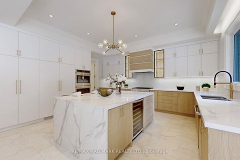 Photo 19 at 83 Richardson Drive, Aurora Highlands, Aurora