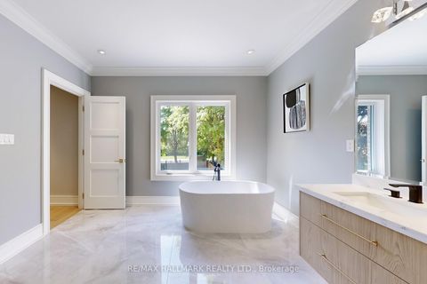 Photo 34 at 83 Richardson Drive, Aurora Highlands, Aurora