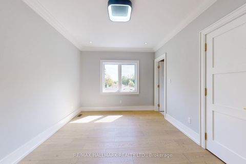 Photo 37 at 83 Richardson Drive, Aurora Highlands, Aurora