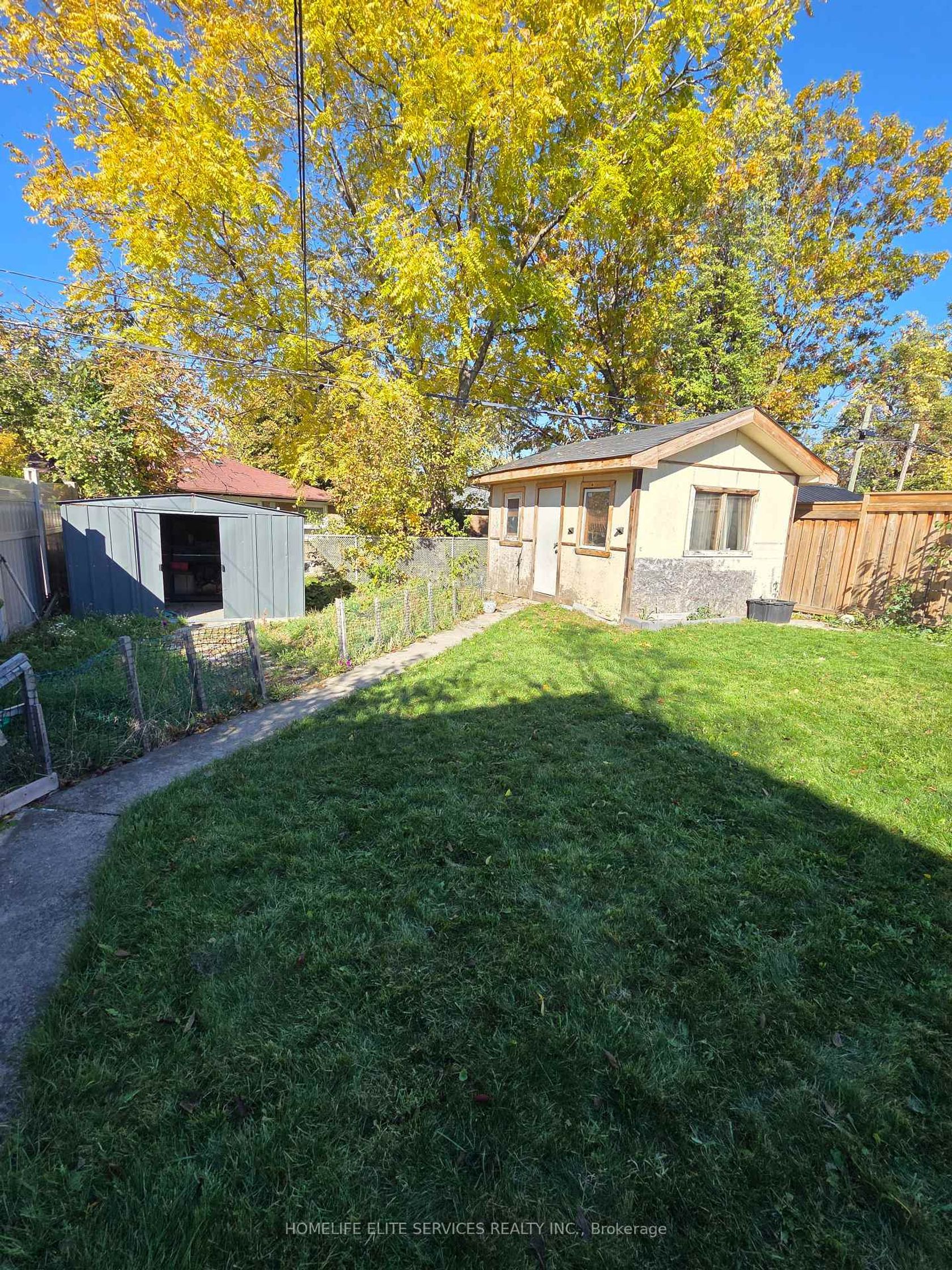 Photo 14 at 127 Budea Crescent, Maryvale, Toronto Photo 14 at 127 Budea Crescent, Maryvale, Toronto