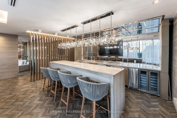 Photo 3 at 322 - 7 Kenaston Gardens, Bayview Village, Toronto