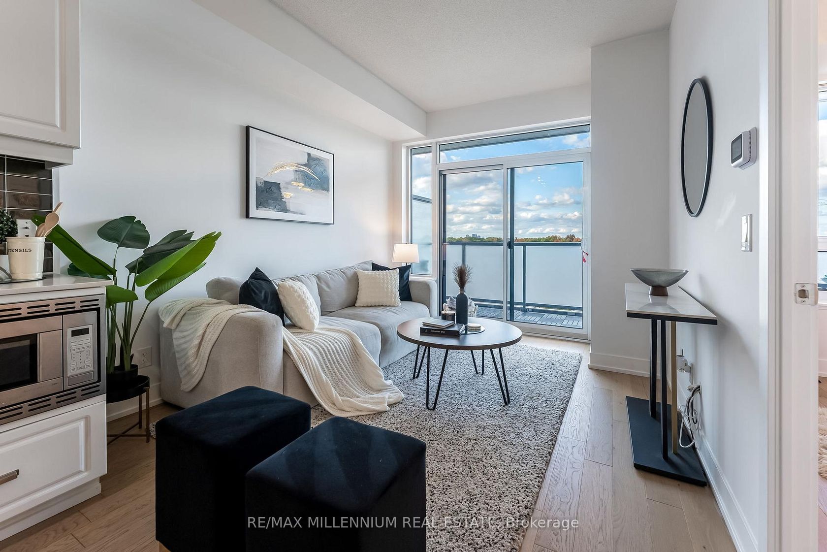 322 - 7 Kenaston Gardens, Bayview Village, Toronto 