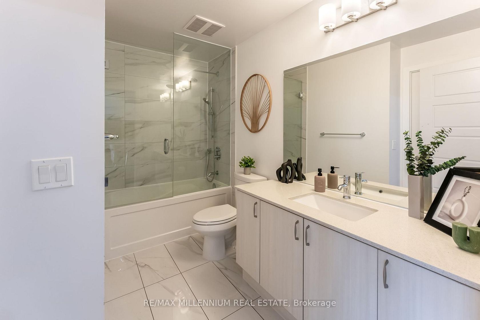 Photo 25 at 322 - 7 Kenaston Gardens, Bayview Village, Toronto Photo 25 at 322 - 7 Kenaston Gardens, Bayview Village, Toronto