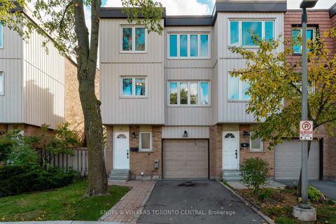 Photo 0 at 51 - 15 Guildwood Parkway, Guildwood, Toronto