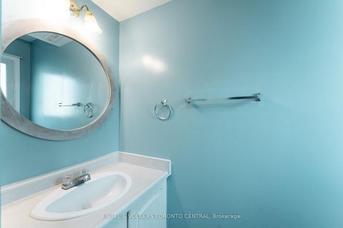 Photo 5 at 51 - 15 Guildwood Parkway, Guildwood, Toronto