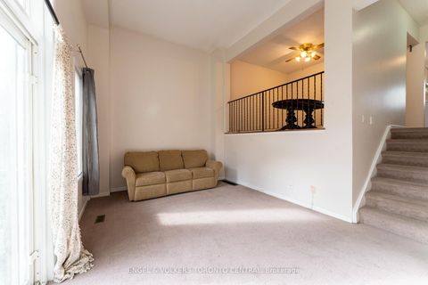 Photo 8 at 51 - 15 Guildwood Parkway, Guildwood, Toronto