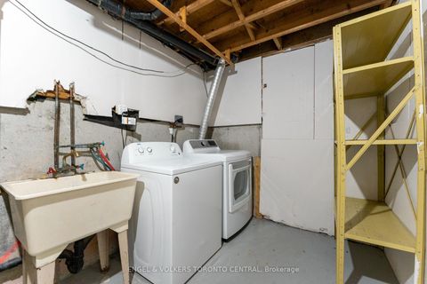 Photo 29 at 51 - 15 Guildwood Parkway, Guildwood, Toronto