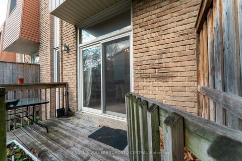 Photo 31 at 51 - 15 Guildwood Parkway, Guildwood, Toronto