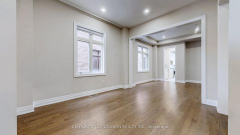 Photo 4 at 234 Touch Gold Crescent, Bayview Southeast, Aurora