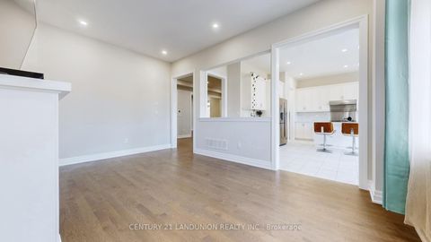 Photo 14 at 234 Touch Gold Crescent, Bayview Southeast, Aurora