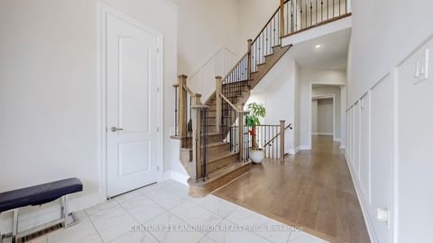 Photo 25 at 234 Touch Gold Crescent, Bayview Southeast, Aurora