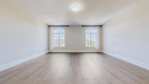 Photo 27 at 234 Touch Gold Crescent, Bayview Southeast, Aurora