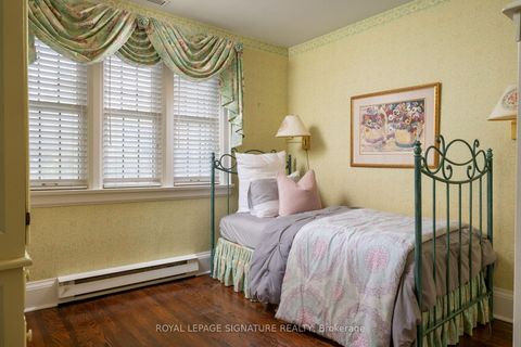 Photo 22 at 51 Strath Avenue, Kingsway South, Toronto