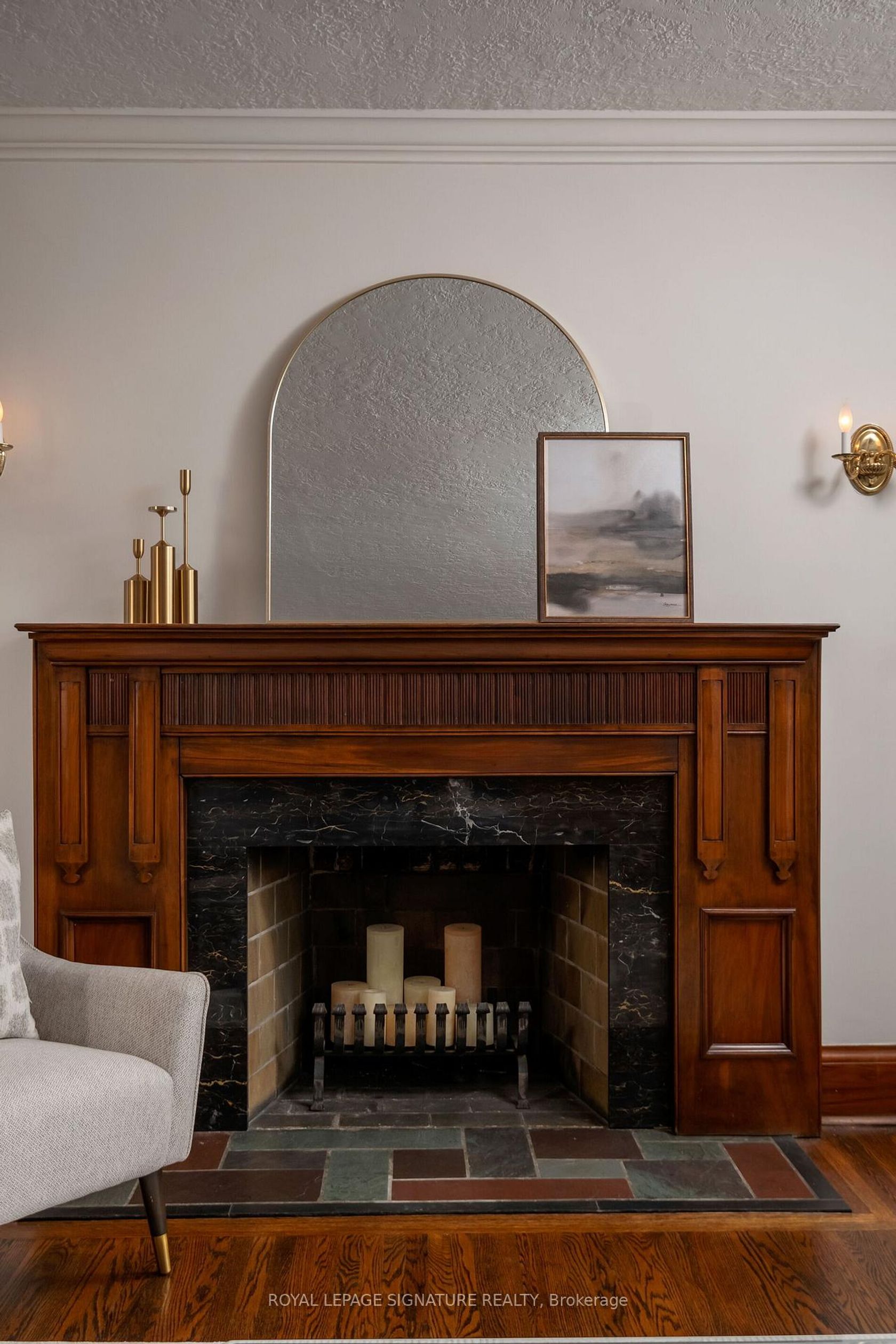 Photo 4 at 51 Strath Avenue, Kingsway South, Toronto Photo 4 at 51 Strath Avenue, Kingsway South, Toronto