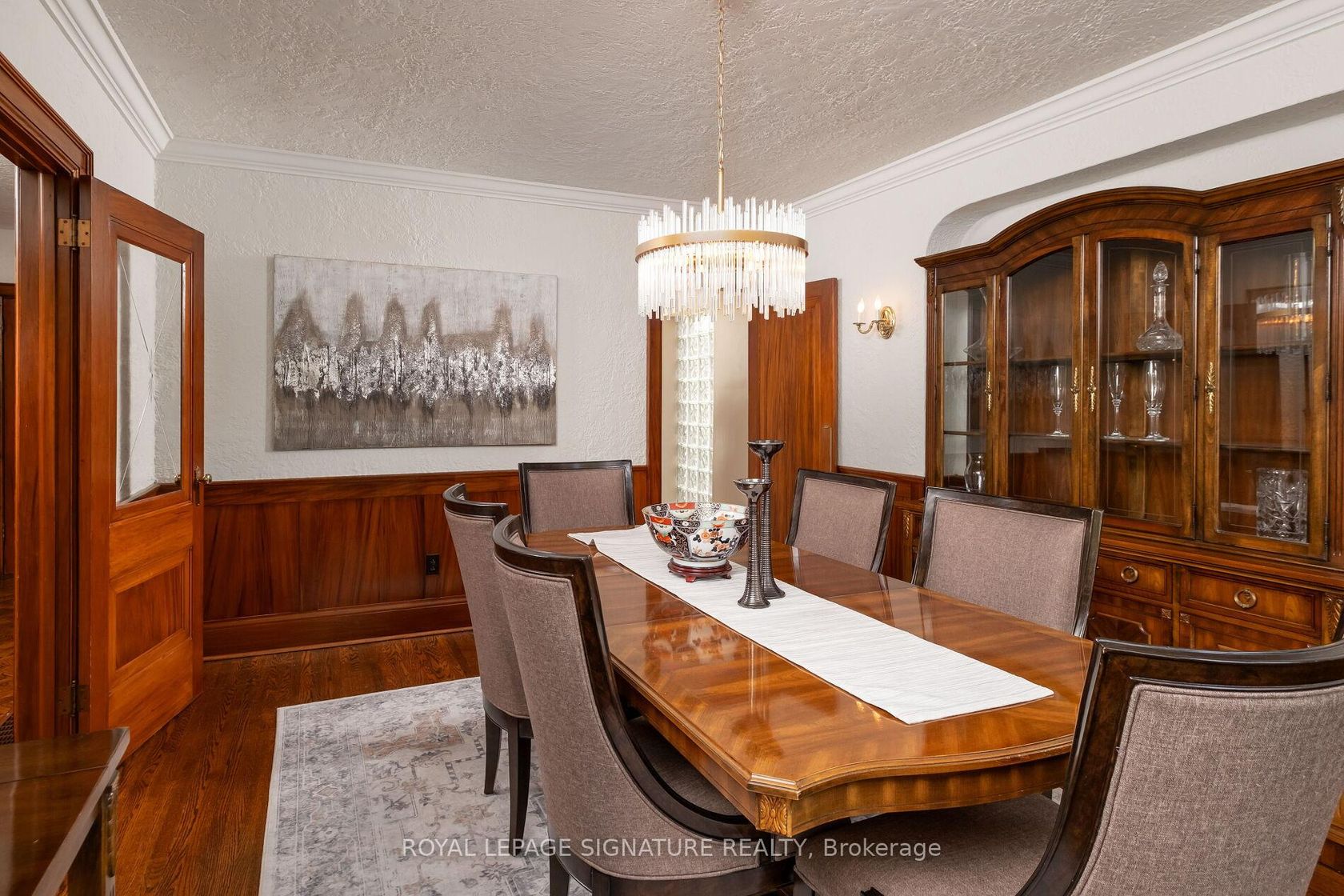 Photo 6 at 51 Strath Avenue, Kingsway South, Toronto Photo 6 at 51 Strath Avenue, Kingsway South, Toronto