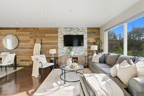 Photo 5 at 22 Athenia Court, West Hill, Toronto