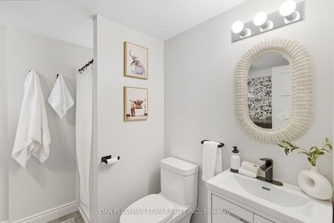 Photo 33 at 22 Athenia Court, West Hill, Toronto