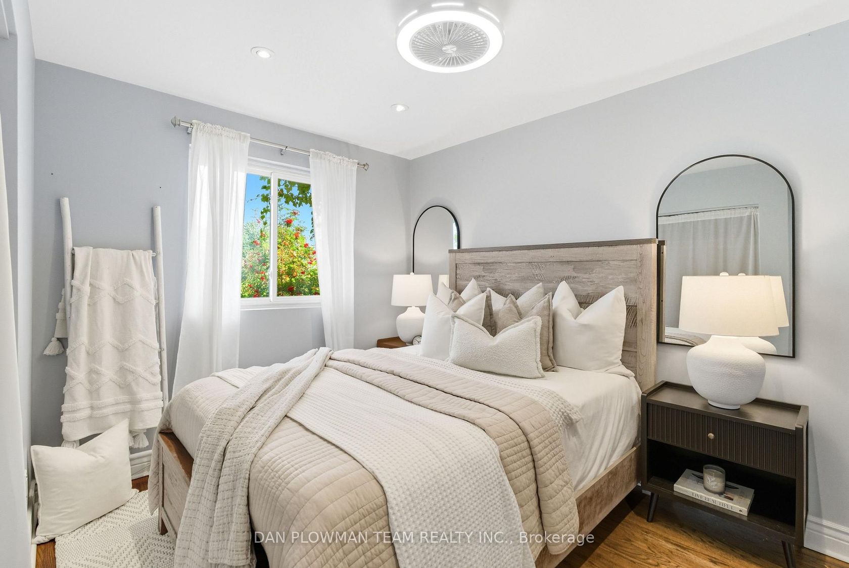 Photo 20 at 22 Athenia Court, West Hill, Toronto Photo 20 at 22 Athenia Court, West Hill, Toronto