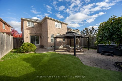 Photo 43 at 1616 Glenbourne Drive, Pinecrest, Oshawa