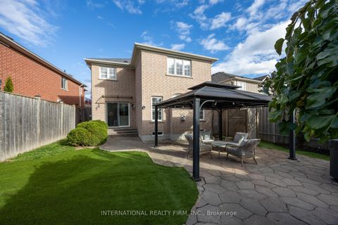 Photo 44 at 1616 Glenbourne Drive, Pinecrest, Oshawa