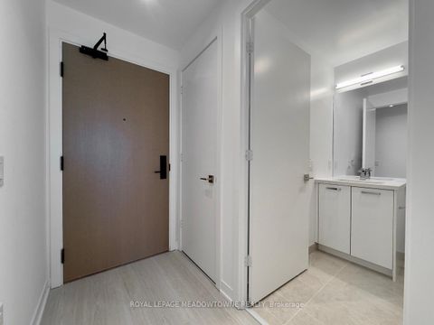 Photo 1 at 1707 - 195 McCaul Street, Chinatown, Toronto