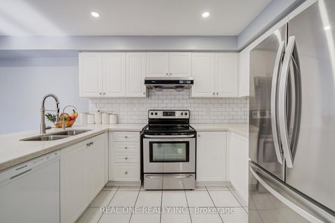 Photo 15 at 118 Shepton Way, Steeles, Toronto