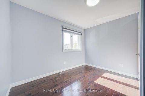 Photo 25 at 118 Shepton Way, Steeles, Toronto