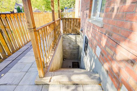 Photo 40 at 118 Shepton Way, Steeles, Toronto