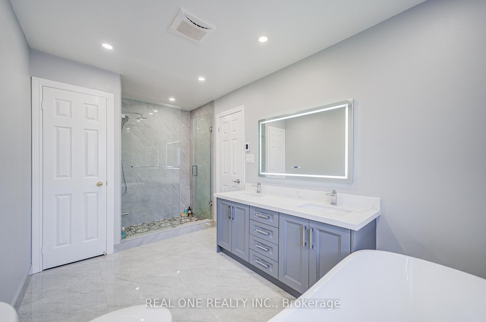 Photo 23 at 118 Shepton Way, Steeles, Toronto Photo 23 at 118 Shepton Way, Steeles, Toronto