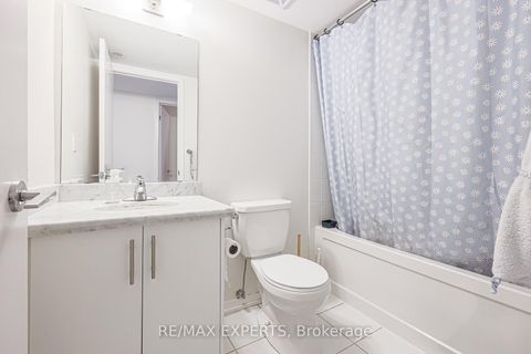 Photo 10 at B11 - 26 Bruce Street W, East Woodbridge, Vaughan