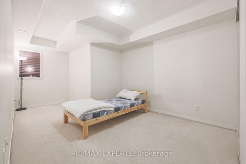 Photo 11 at B11 - 26 Bruce Street W, East Woodbridge, Vaughan